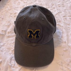 Women’s University of Michigan adjustable baseball hat